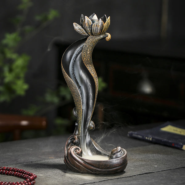 Fingertip - Lotus Shaped Backflow Incense Burner.